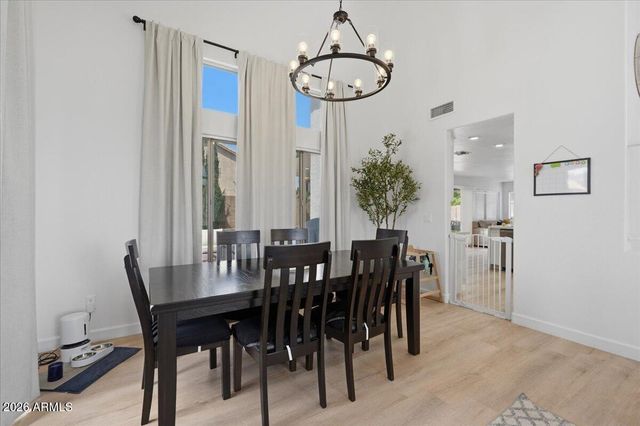 2442 S AUGUSTINE Circle, Mesa, AZ 85209