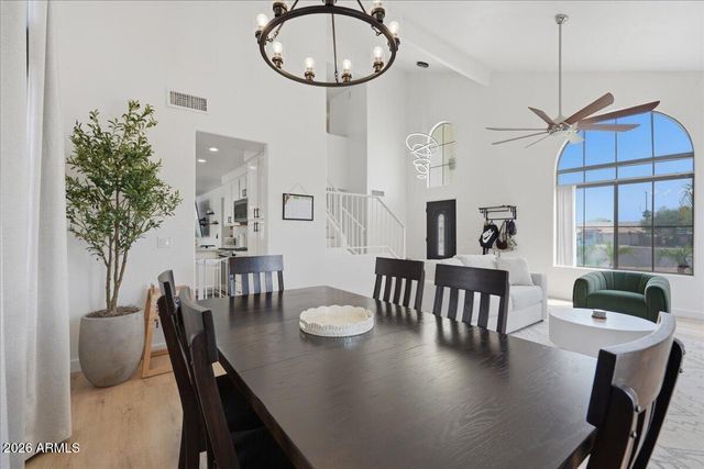 2442 S AUGUSTINE Circle, Mesa, AZ 85209