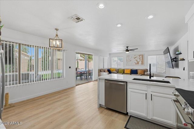 2442 S AUGUSTINE Circle, Mesa, AZ 85209