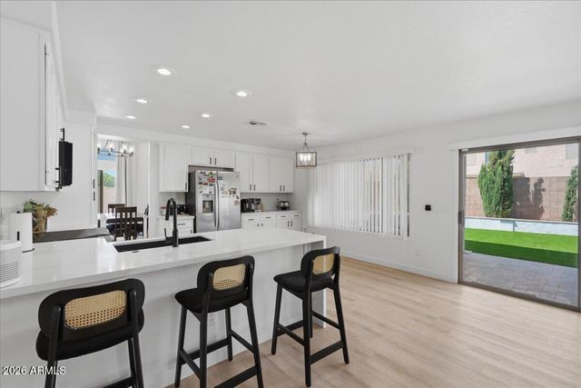 2442 S AUGUSTINE Circle, Mesa, AZ 85209