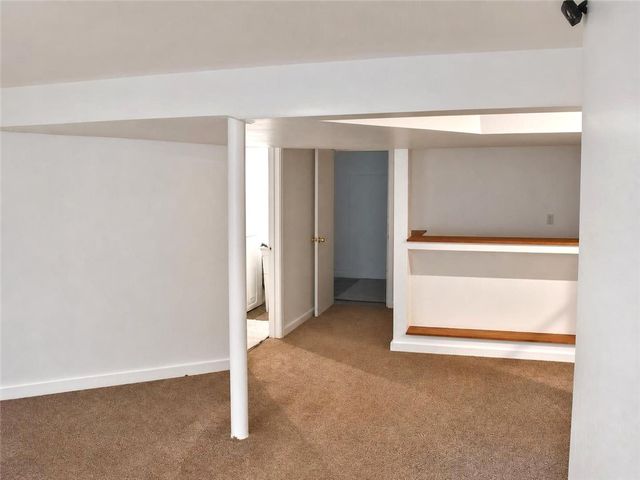 202 Crestview Rd, Penn Hills, PA 15235