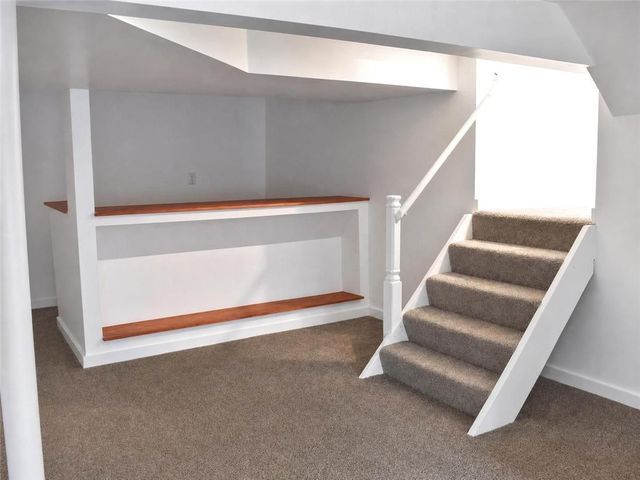 202 Crestview Rd, Penn Hills, PA 15235