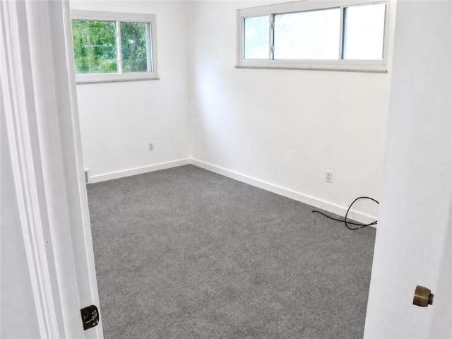 202 Crestview Rd, Penn Hills, PA 15235