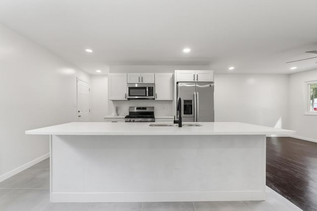 4736 Palmetto Street, Columbus, OH 43228