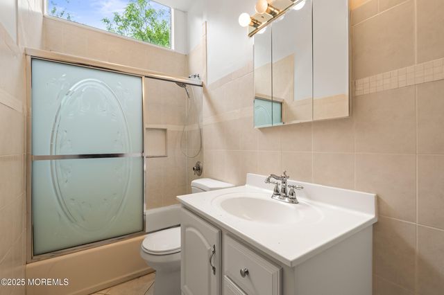 606 Deal Road, Oakhurst, NJ 07755