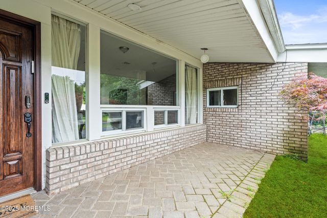 606 Deal Road, Oakhurst, NJ 07755