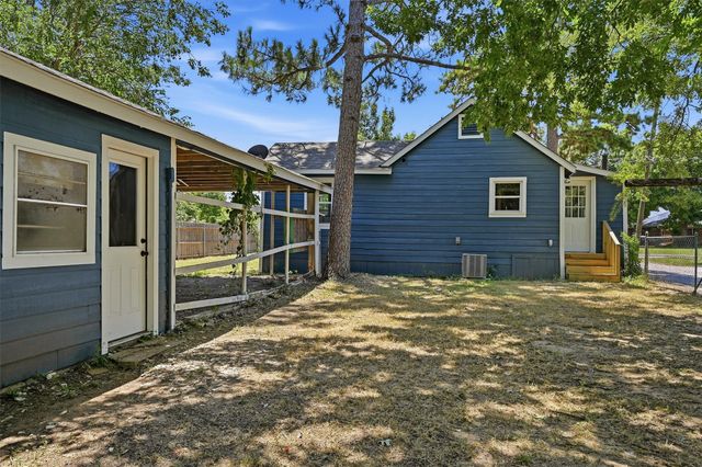 201 Mineral Street, Whitesboro, TX 76273