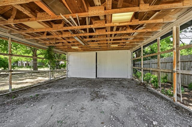201 Mineral Street, Whitesboro, TX 76273