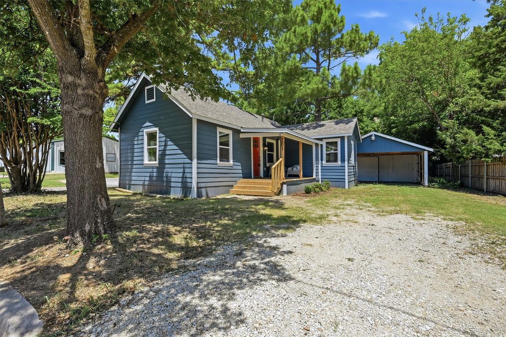 201 Mineral Street, Whitesboro, TX 76273
