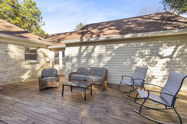 170 Adams Circle, Pinehurst, NC 28374