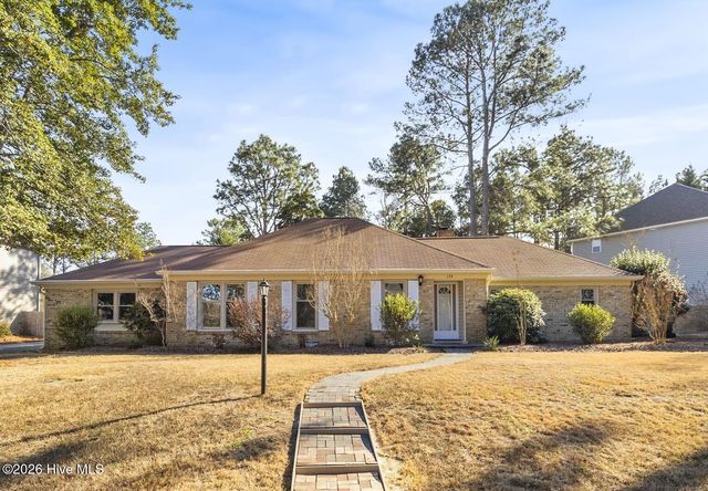 170 Adams Circle, Pinehurst, NC 28374