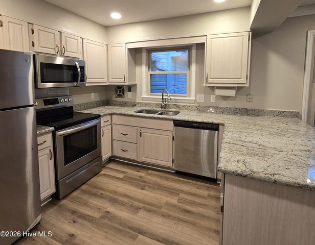 170 Adams Circle, Pinehurst, NC 28374