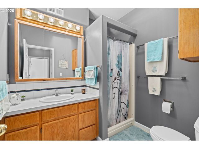 11411 Nw BROOKS Rd, Portland, OR 97231
