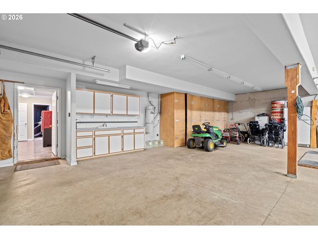 11411 Nw BROOKS Rd, Portland, OR 97231
