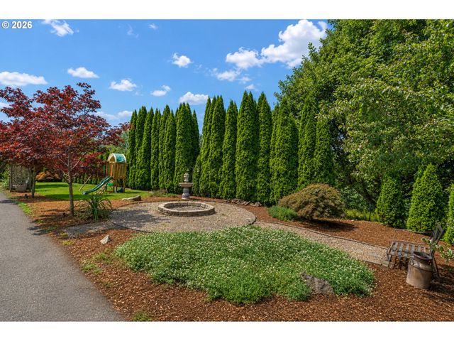 11411 Nw BROOKS Rd, Portland, OR 97231
