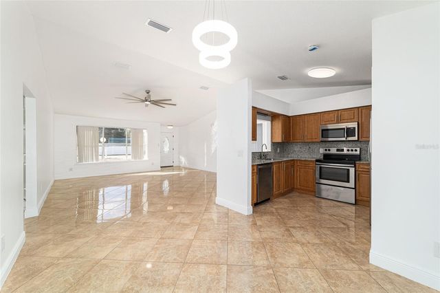 6821 SW 108TH STREET, Ocala, FL 34476