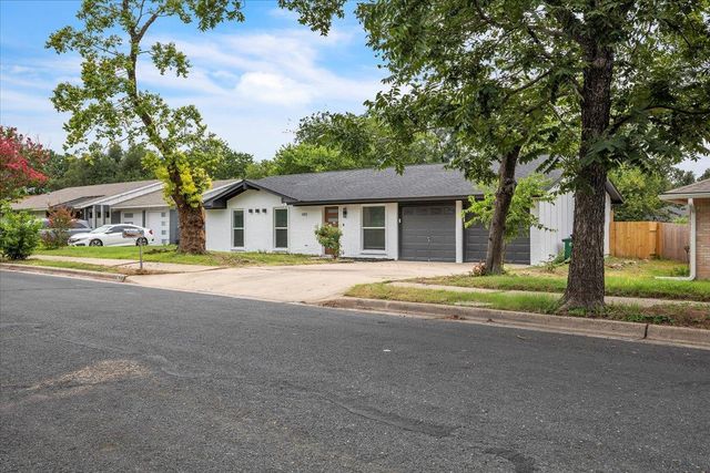 1411 Manford Hill DR, Austin, TX 78753