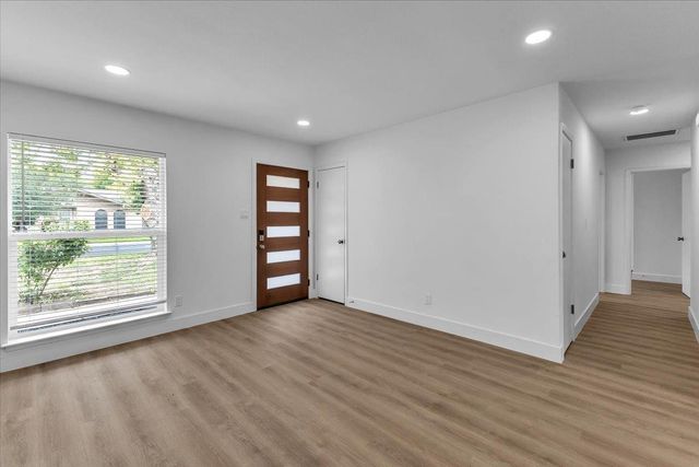 1411 Manford Hill DR, Austin, TX 78753