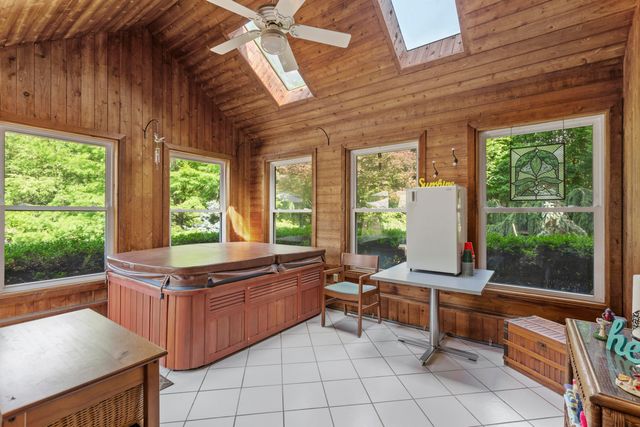 6234 E 109th Avenue, Crown Point, IN 46307