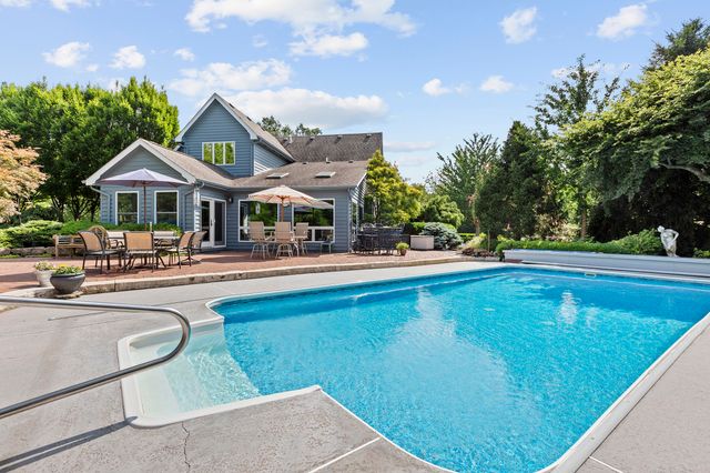 6234 E 109th Avenue, Crown Point, IN 46307