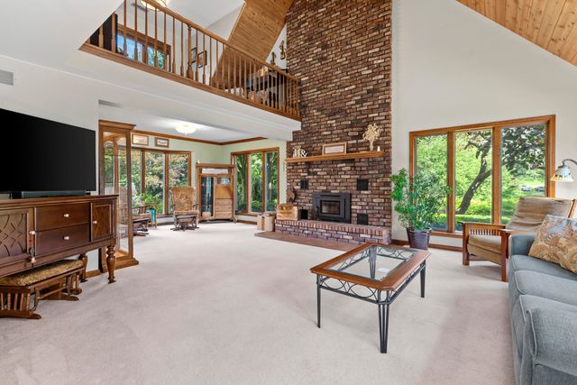 6234 E 109th Avenue, Crown Point, IN 46307