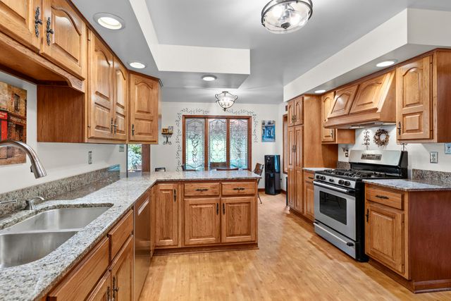 6234 E 109th Avenue, Crown Point, IN 46307