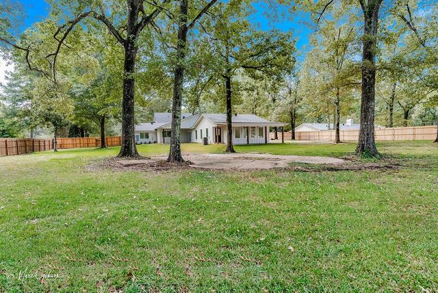 251 Jessie Jones Drive, Benton, LA 71006