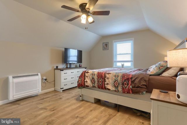 1762 STONEMILL DR, Elizabethtown, PA 17022