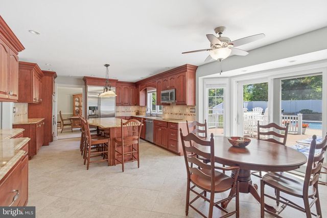 418 VAN GLEASON DR, Collegeville, PA 19426