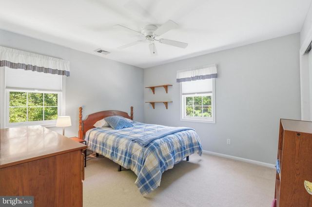 418 VAN GLEASON DR, Collegeville, PA 19426