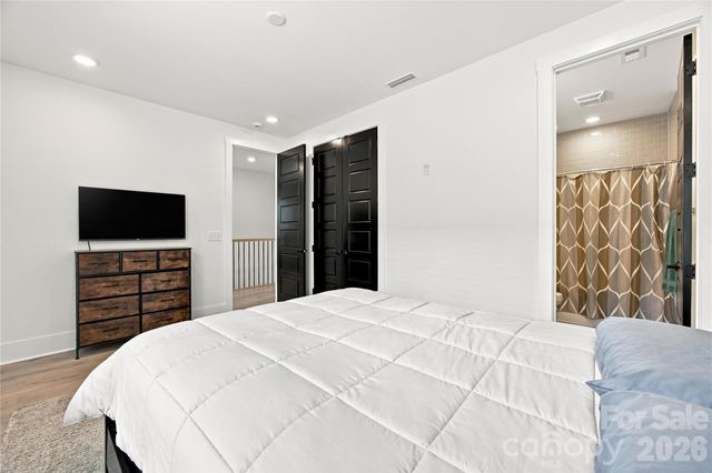 513 Bowman Road, Charlotte, NC 28217
