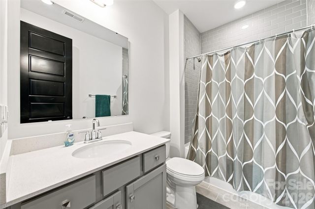 513 Bowman Road, Charlotte, NC 28217