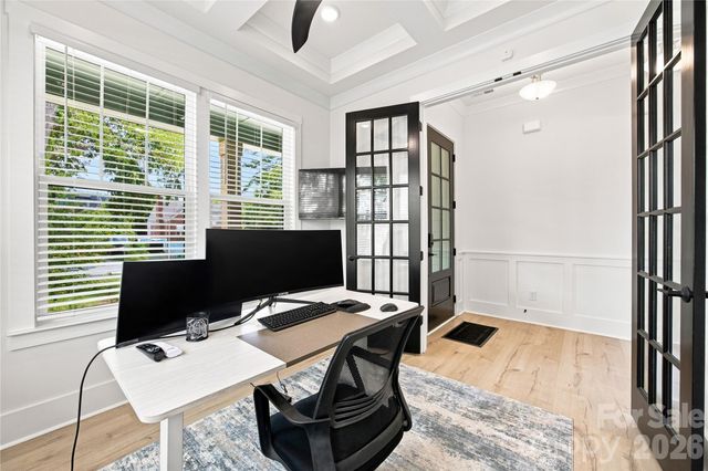 513 Bowman Road, Charlotte, NC 28217