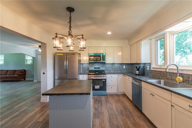 523 Western Avenue, Brighton Twp, PA 15009