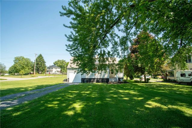 523 Western Avenue, Brighton Twp, PA 15009