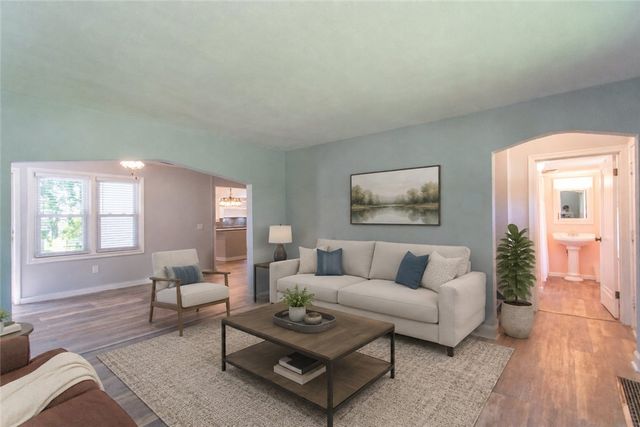 523 Western Avenue, Brighton Twp, PA 15009