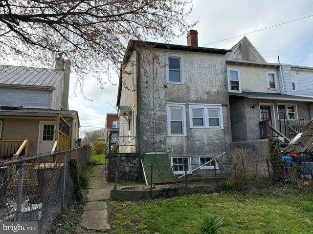 131 BRADFORD AVE, Downingtown, PA 19335