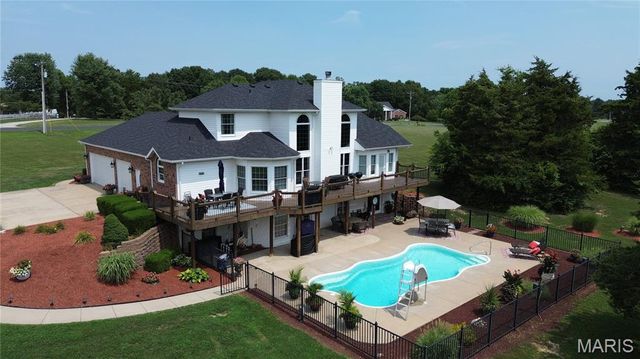 22628 Doe Haven, Warrenton, MO 63383