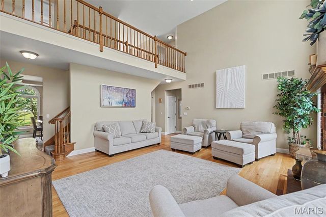 22628 Doe Haven, Warrenton, MO 63383
