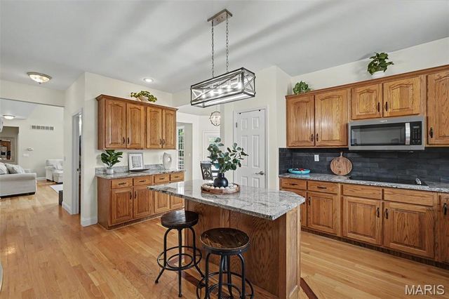 22628 Doe Haven, Warrenton, MO 63383
