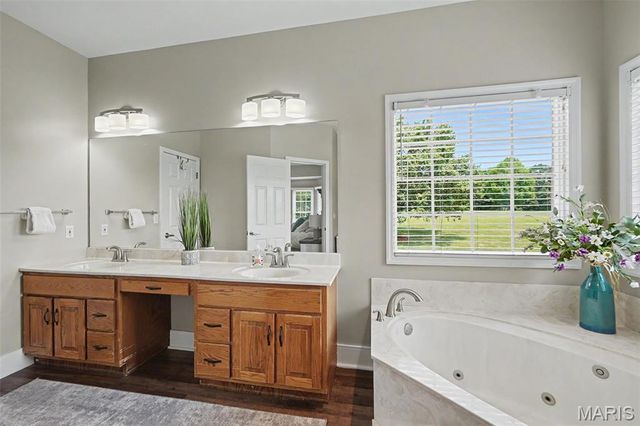 22628 Doe Haven, Warrenton, MO 63383
