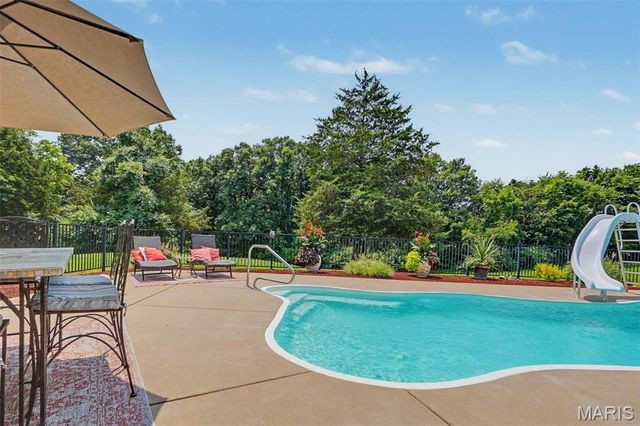 22628 Doe Haven, Warrenton, MO 63383
