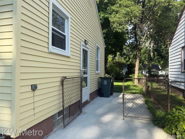 1515 Wyandotte Avenue, Royal Oak, MI 48067
