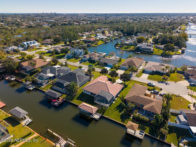 10 COLLINSON Court, Palm Coast, FL 32137