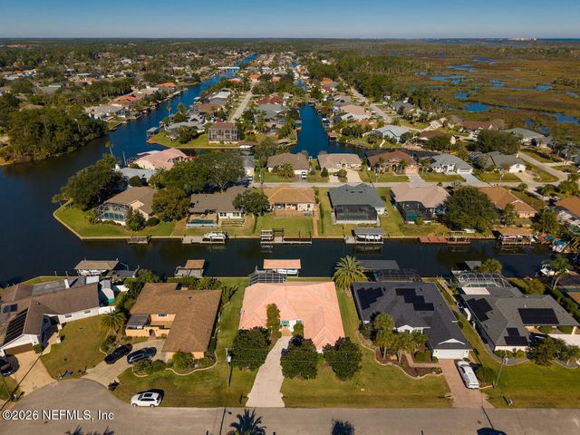 10 COLLINSON Court, Palm Coast, FL 32137