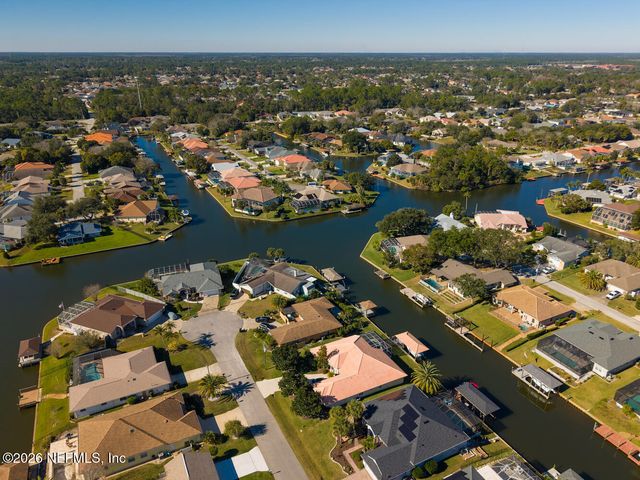 10 COLLINSON Court, Palm Coast, FL 32137