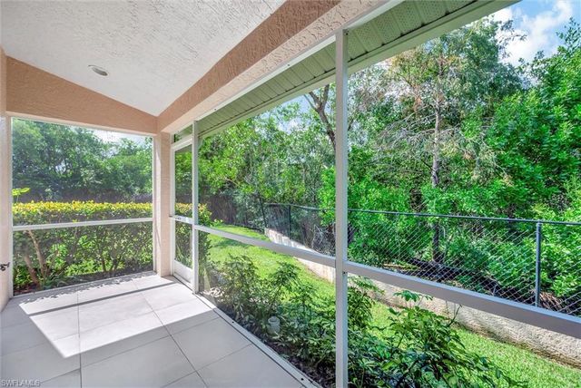 3555 Avion Woods CT # 501, Naples, FL 34104