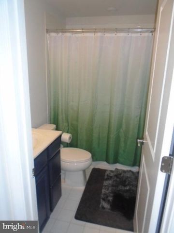 10501 NEIL ARMSTRONG WAY, Lanham, MD 20706