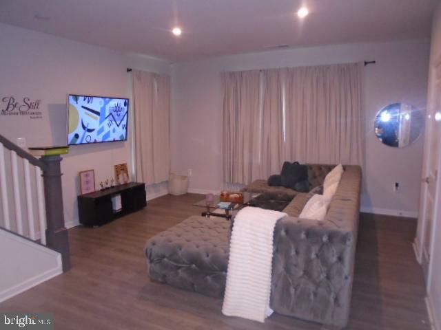 10501 NEIL ARMSTRONG WAY, Lanham, MD 20706