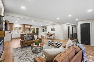 747 WOODRIDGE DR, Layton, UT 84040